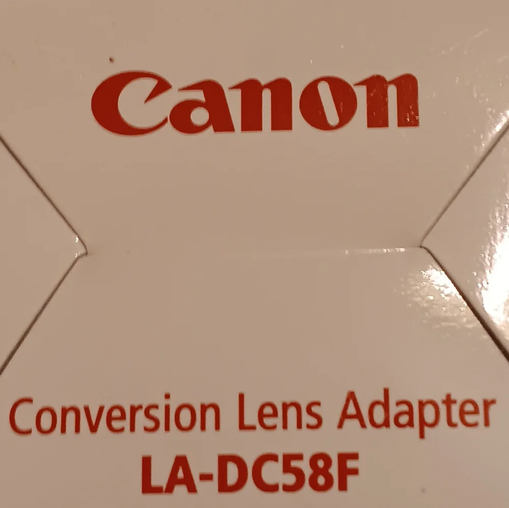 Canon Conversion Lens Adapter With Leather Carry Case and Close Up Lens 2500
